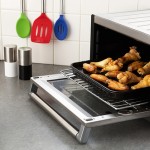 food in microwave oven