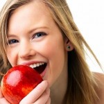eating apple