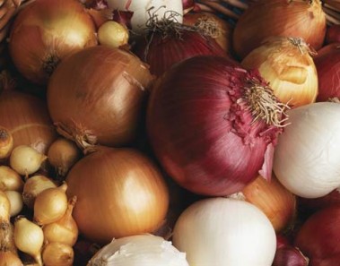 onion with different colours and health benefits