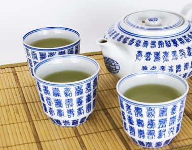 Drink Green Tea To Clear Acne